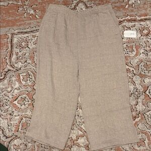 High waisted wide leg capri pants